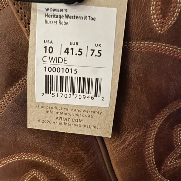 Brand new Ariat Western Heritage Boots WIDE. - Picture 2 of 4